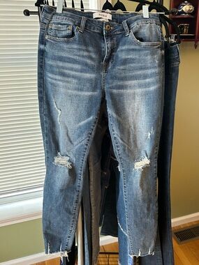 Pistola Distressed Raw Hem Skinny Jeans Sz 29